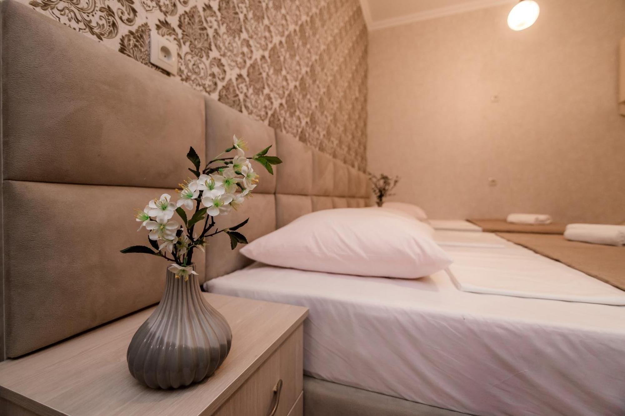 Star Hotel Tbilissi Extérieur photo