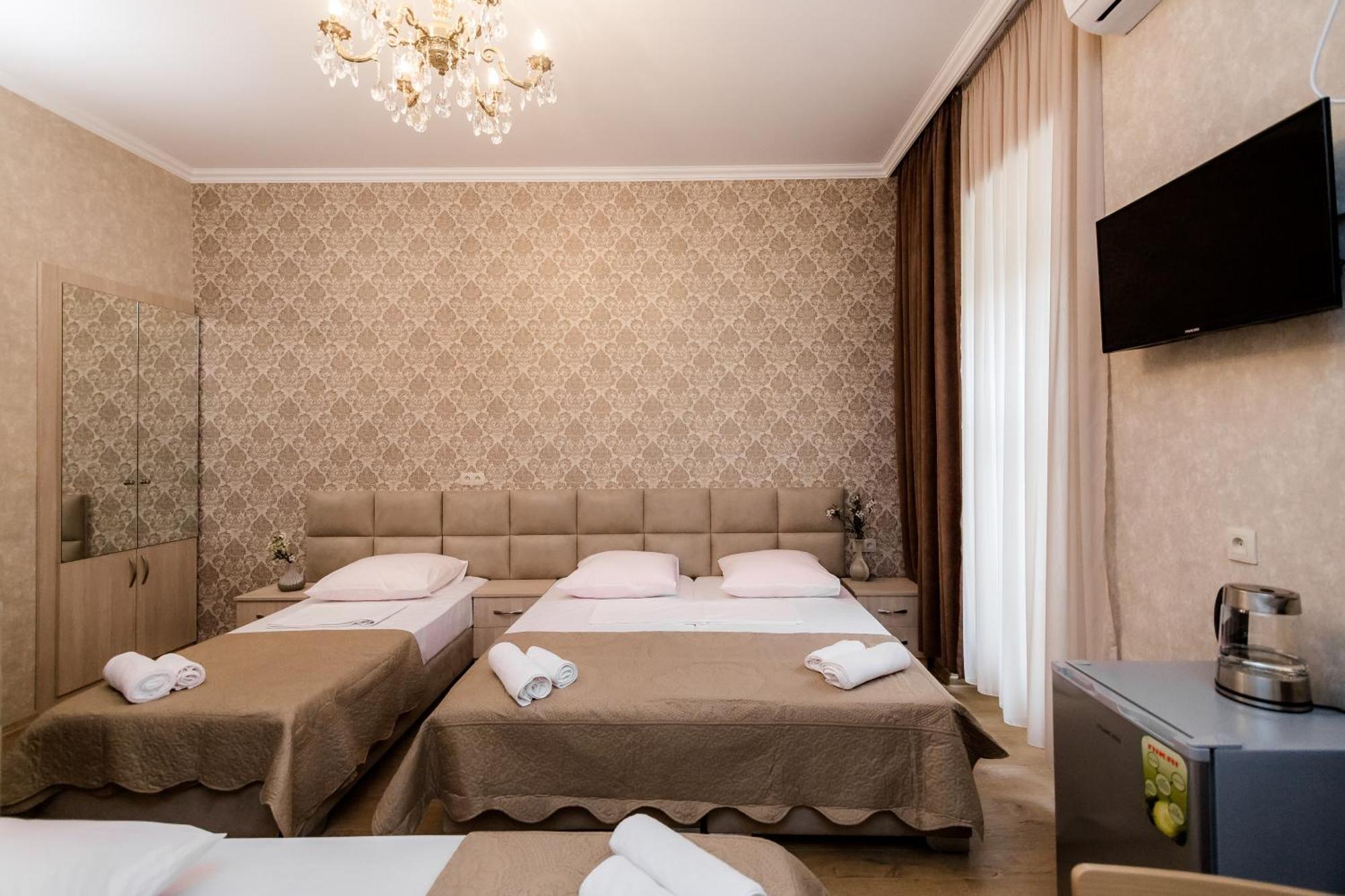 Star Hotel Tbilissi Extérieur photo