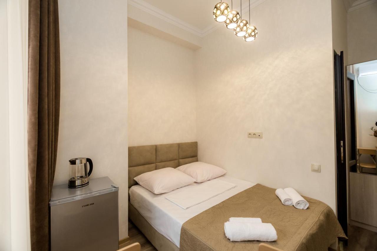 Star Hotel Tbilissi Extérieur photo