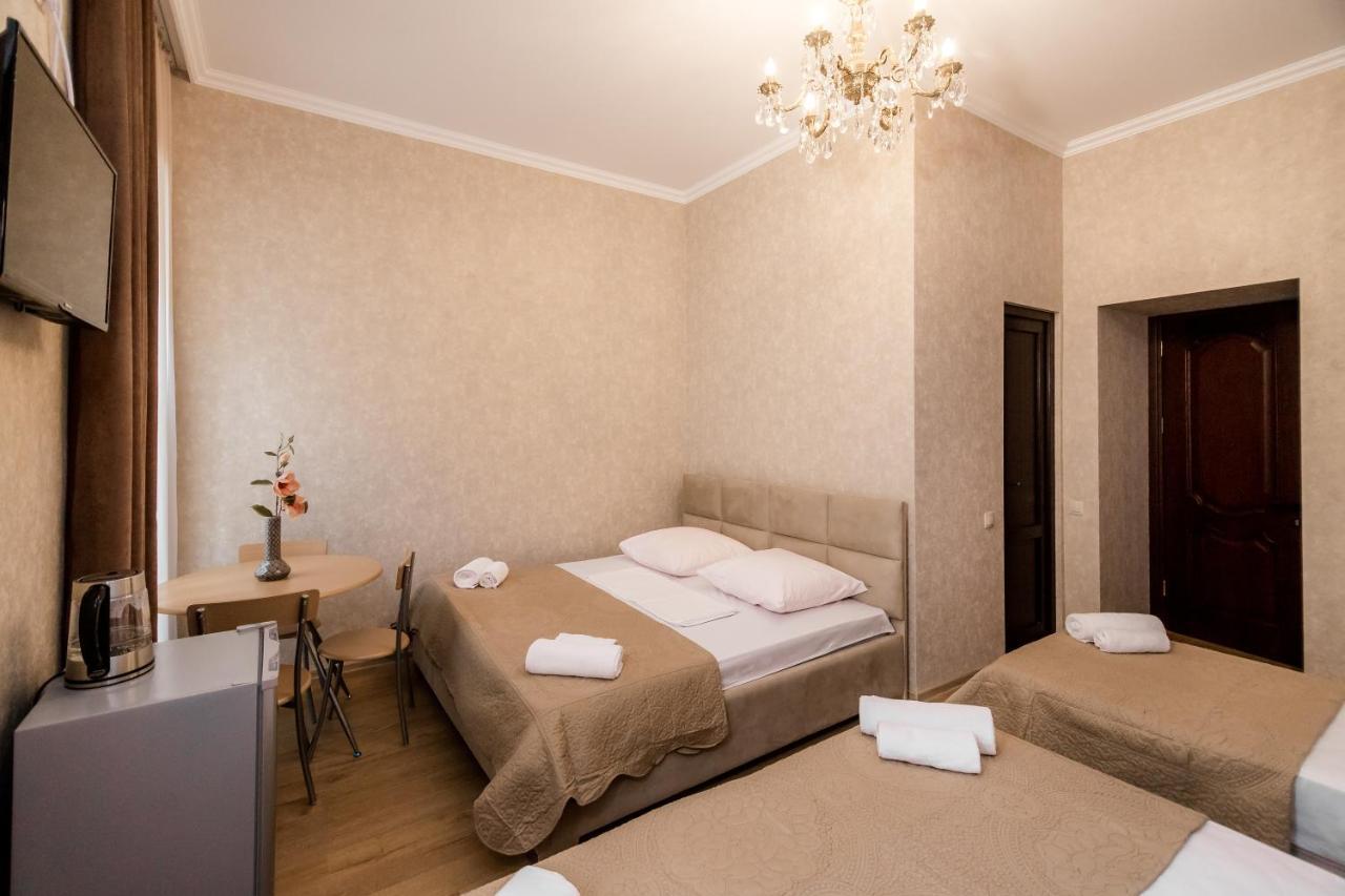Star Hotel Tbilissi Extérieur photo