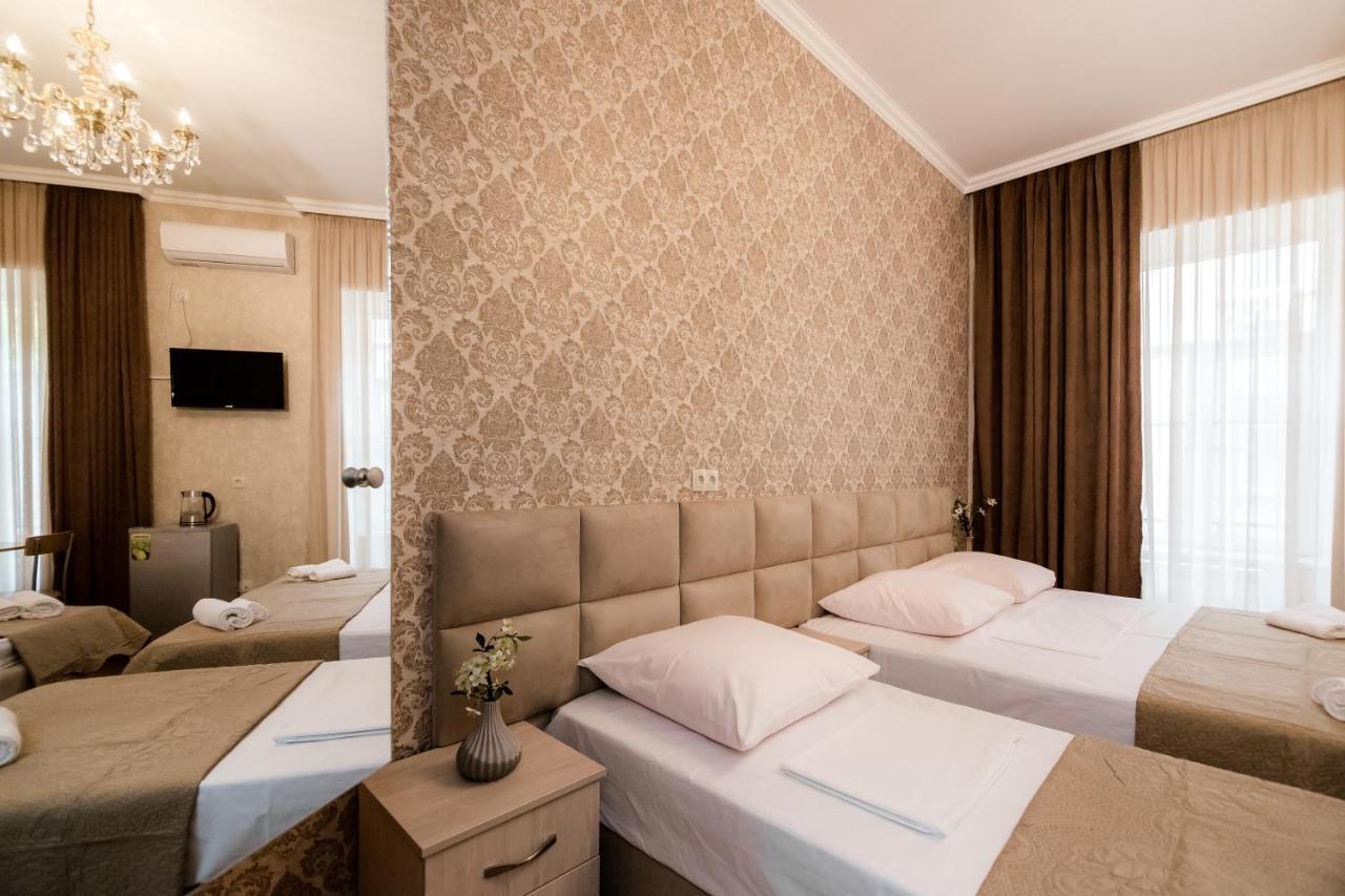 Star Hotel Tbilissi Extérieur photo