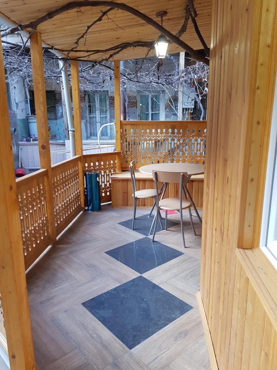 Star Hotel Tbilissi Extérieur photo