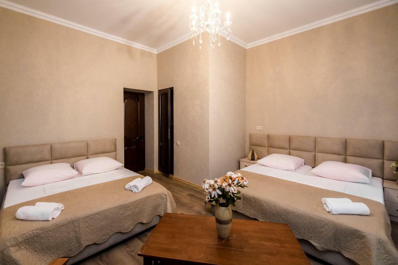 Star Hotel Tbilissi Extérieur photo