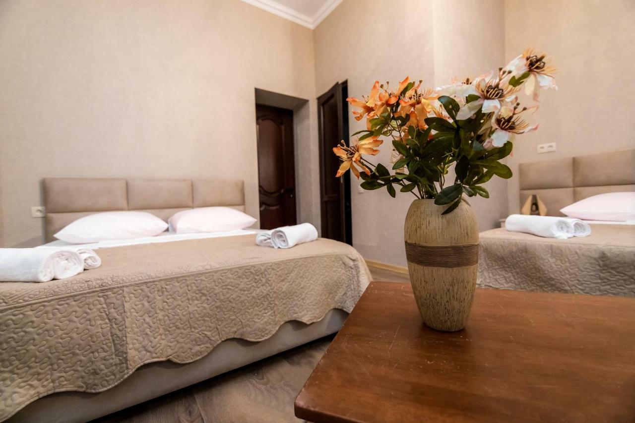 Star Hotel Tbilissi Extérieur photo