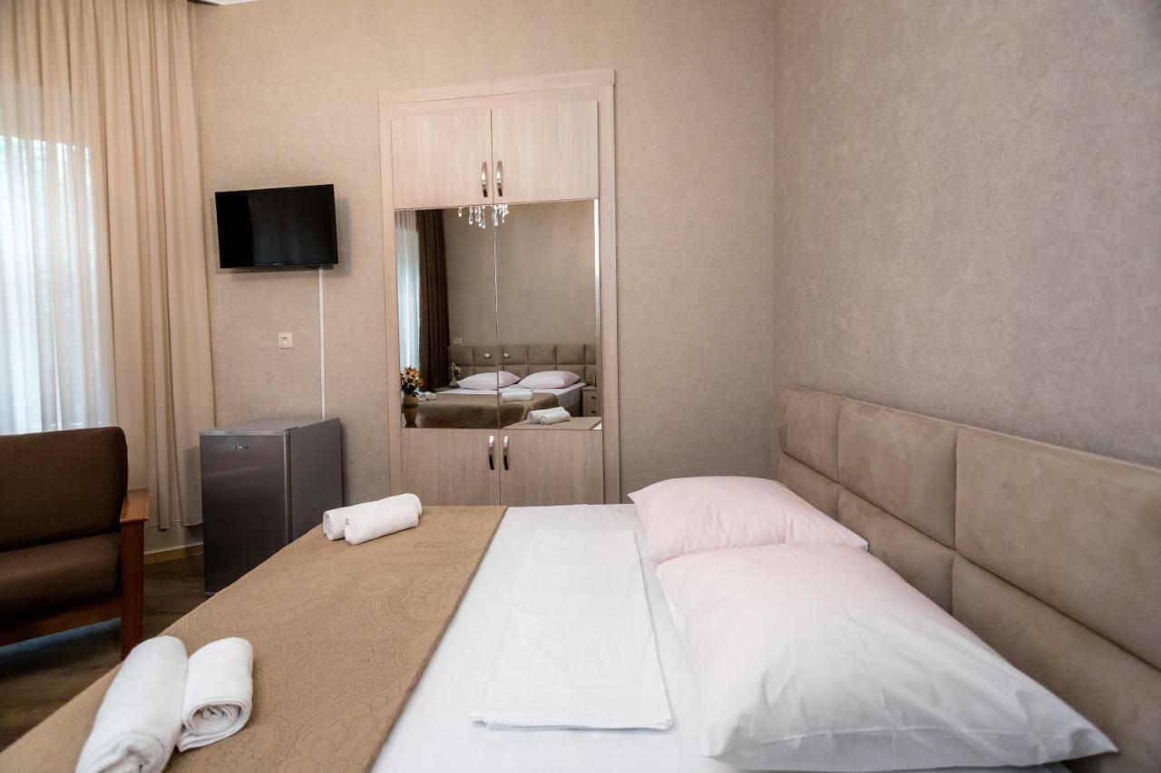 Star Hotel Tbilissi Extérieur photo